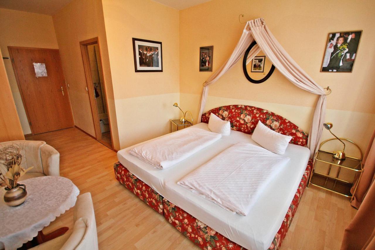 Gaestehaus Edith Rothenburg ob der Tauber Zewnętrze zdjęcie